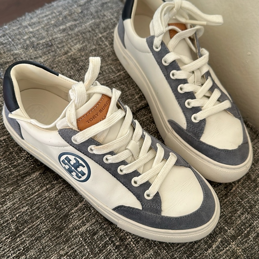 Tory Burch Sneakers size 6